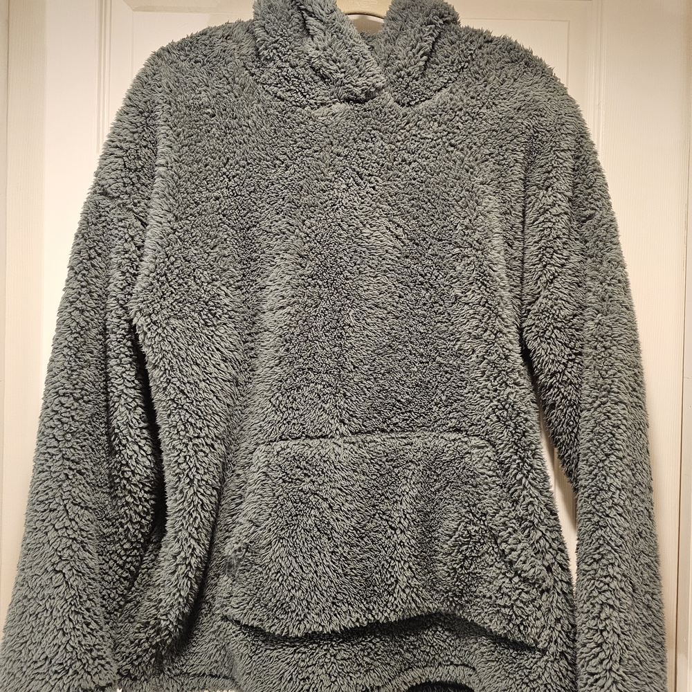 Cozy Sherpa Fleece Sage Green Sweater With Hood And Pocket, Women's XL